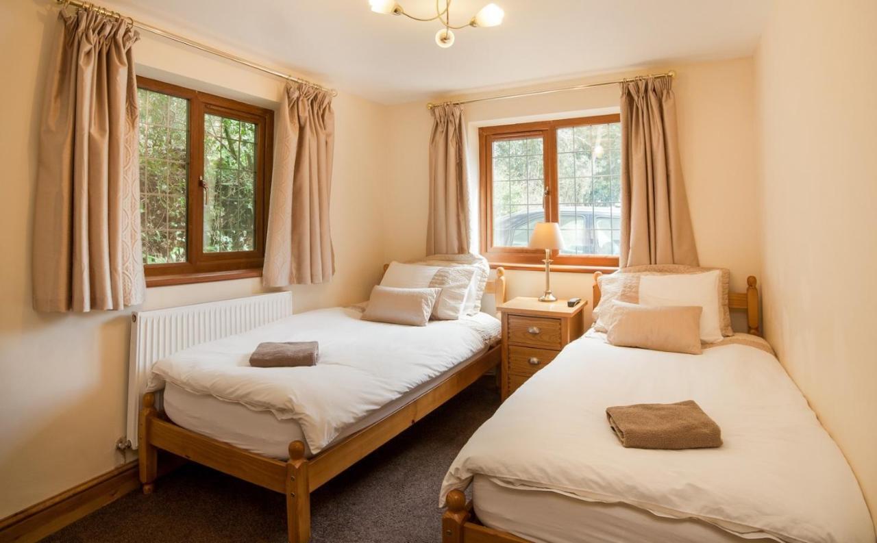 Гостевой дом Acorns Old Farm Felton (Somerset)